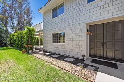 32038 Waterside Lane, Westlake Village, CA 91361 - Photo 4