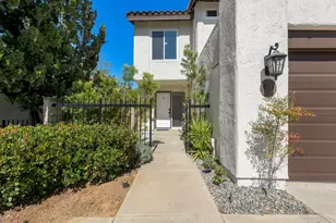833 Shadow Lake Dr, Thousand Oaks, CA 91360 - Photo 2
