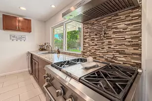 3826 Calle Clara Vista, Newbury Park, CA 91320 - Photo 16