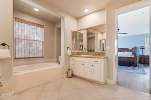 3657 Legends Dr, Simi Valley, CA 93065 - Photo 30
