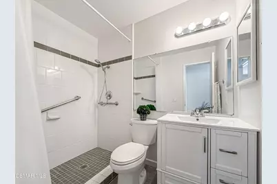 27584 Rondell Street #25, Agoura Hills, CA 91301 - Photo 18
