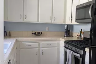 675 Arneill Rd, Camarillo, CA 93010 - Photo 2