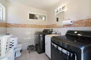 6642 Teesdale Ave, North Hollywood, CA 91606 - Photo 46