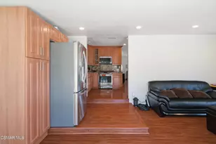 6642 Teesdale Ave, North Hollywood, CA 91606 - Photo 22