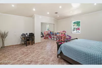 6642 Teesdale Avenue, North Hollywood, CA 91606 - Photo 28