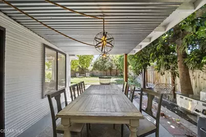 2094 Elizondo Avenue, Simi Valley, CA 93065 - Photo 32