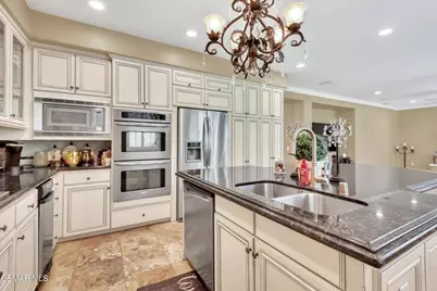 645 Corte Estrella, Camarillo, CA 93010 - Photo 14