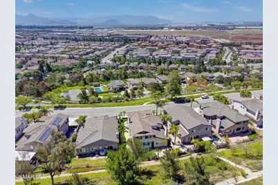 645 Corte Estrella, Camarillo, CA 93010 - Photo 2