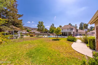 410 Sinaloa Road, Simi Valley, CA 93065 - Photo 38