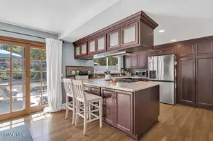 1060 Colby Cir, Thousand Oaks, CA 91362 - Photo 18