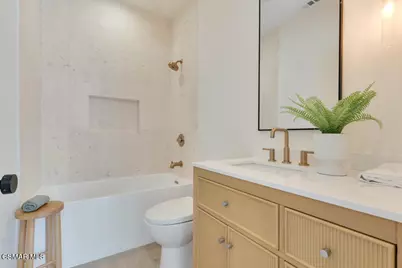 6024 Mandeville Place, Oak Park, CA 91377 - Photo 40