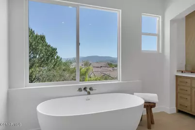 6024 Mandeville Place, Oak Park, CA 91377 - Photo 46