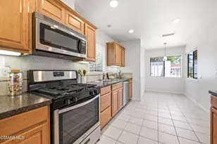 2620 Lakewood Pl, Westlake Village, CA 91361 - Photo 16