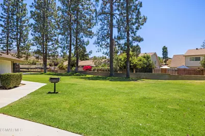 988 Vallejo Avenue, Simi Valley, CA 93065 - Photo 28