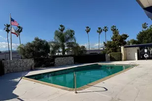 7 Katy Ln, Mission Hills (San Fernando), CA 91345 - Photo 18