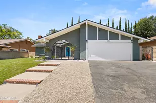 5951 Serena St, Simi Valley, CA 93063 - Photo 2