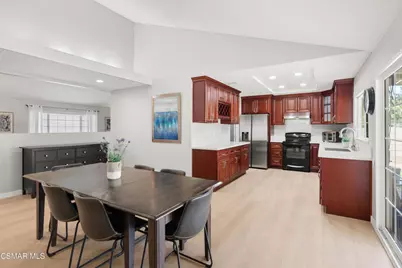 5951 Serena Street, Simi Valley, CA 93063 - Photo 10
