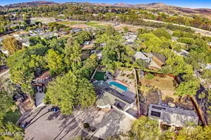 2340 Calle Malvon, Thousand Oaks, CA 91360 - Photo 36