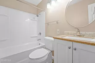 2340 Calle Malvon, Thousand Oaks, CA 91360 - Photo 24