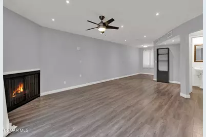 4230 Whitsett Avenue #9, Studio City, CA 91604 - Photo 10