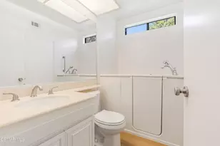 44113 Village 44, Camarillo, CA 93012 - Photo 12