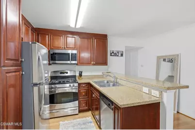 5530 Owensmouth Avenue #114, Woodland Hills, CA 91367 - Photo 10