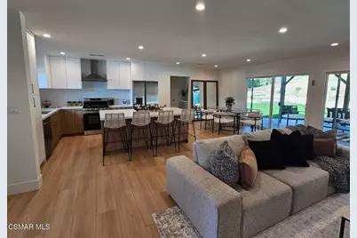 2651 Sirius Street, Thousand Oaks, CA 91360 - Photo 8