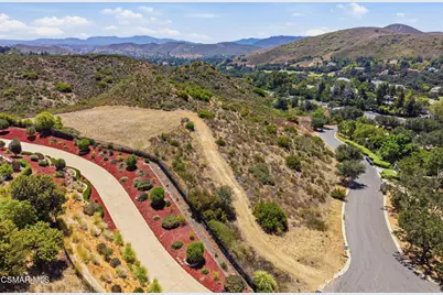 1648 Crown Ridge Court, Westlake Village, CA 91362 - Photo 4