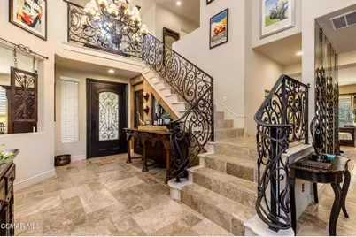 307 Briar Bluff Circle, Thousand Oaks, CA 91360 - Photo 18