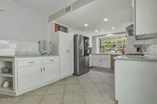 26961 Helmond Dr, Calabasas, CA 91301 - Photo 12