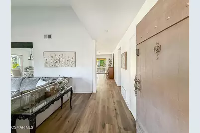 2188 E Fernview Street, Simi Valley, CA 93065 - Photo 2