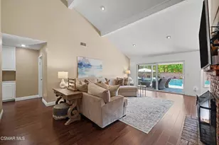 30326 Eaglebrook Dr, Agoura Hills, CA 91301 - Photo 4