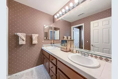 3199 Eaglewood Avenue, Thousand Oaks, CA 91362 - Photo 42