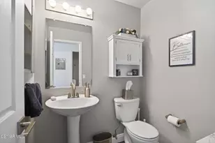 1120 Pan Ct, Newbury Park, CA 91320 - Photo 16