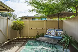 28638 Conejo View Dr, Agoura Hills, CA 91301 - Photo 12