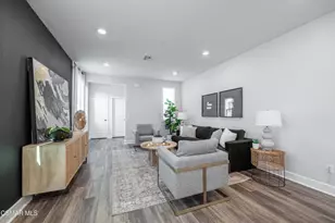 3073 Harrison Ln, Simi Valley, CA 93065 - Photo 8
