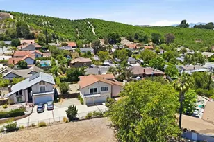 15 W Bonita Dr, Simi Valley, CA 93065 - Photo 46