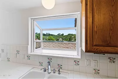 15 W Bonita Drive, Simi Valley, CA 93065 - Photo 24