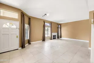 600 Kingswood Ln, Simi Valley, CA 93065 - Photo 6