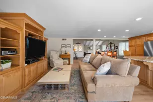 2037 Glenbrook Ave, Camarillo, CA 93010 - Photo 20