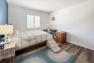 2037 Freesia Ave, Simi Valley, CA 93063 - Photo 22