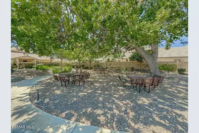 2037 Freesia Avenue, Simi Valley, CA 93063 - Photo 26