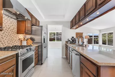 4745 Avedon Road, Moorpark, CA 93021 - Photo 12