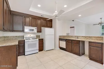 275 Ridgeton Lane #A, Simi Valley, CA 93065 - Photo 10