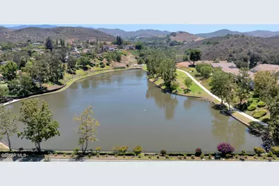 275 Ridgeton Lane #A, Simi Valley, CA 93065 - Photo 36