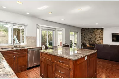 5335 Alfonso Drive, Agoura Hills, CA 91301 - Photo 14
