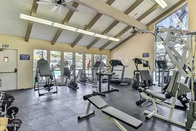 291 Sequoia Court #17, Thousand Oaks, CA 91360 - Photo 34