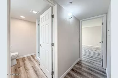 291 Sequoia Court #17, Thousand Oaks, CA 91360 - Photo 16