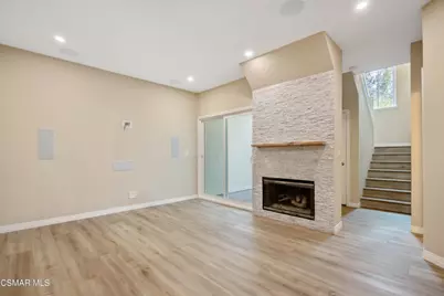 5530 Spanish Oak Lane #F, Oak Park, CA 91377 - Photo 2