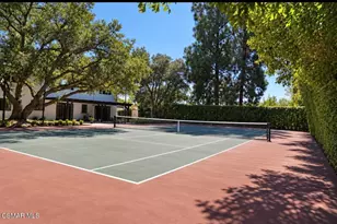 9725 Babbitt Ave, Northridge, CA 91325 - Photo 14